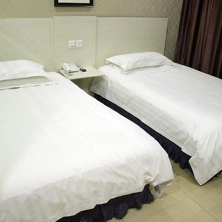 Starway Hotel Beijing West Railway Station חדר תמונה